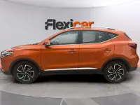 Usado MG ZS Luxury 106 CV (77 kW) 2023 Naranja SUV