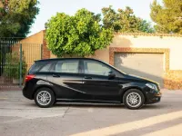Usado Mercedes B200 139 CV (102 kW) 2014 Negro Monovolumen