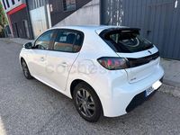 Usado Peugeot 208 Allure 100 CV (73 kW) 2022 Blanco Utilitario