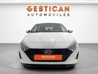 Usado Hyundai i20 84 CV (61 kW) 2021 Blanco Utilitario