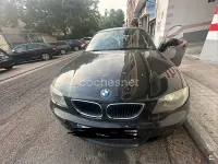 Usado BMW 118 Sport Line 143 CV (105 kW) 2009 Negro Utilitario