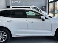 usado Volvo XC60 B4 Momentum AWD Aut.