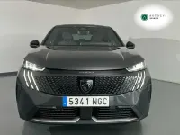 Usado Peugeot 3008 Allure 145 CV (106 kW) 2025 Gris / plata SUV