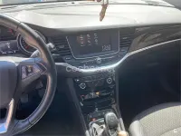 Usado Opel Astra Excellence 136 CV (100 kW) 2017 Blanco Berlina
