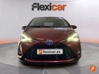 Usado Toyota Yaris Hybrid Plus 116 CV (85 kW) 2020 Rojo Berlina