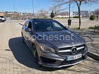 Usado Mercedes CLA220 Shooting Brake AMG line 177 CV (130 kW) 2015 Gris / plata Familiar