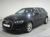 Usado Audi A3 Design 116 CV (85 kW) 2019 Negro Berlina