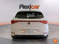 Usado Seat Leon Style 116 CV (85 kW) 2020 Blanco Berlina