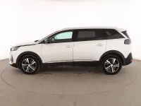 Usado Peugeot 5008 Allure 131 CV (96 kW) 2022 Blanco SUV