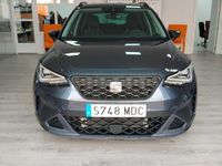 Usado Seat Arona Style 110 CV (80 kW) 2022 Gris / plata SUV