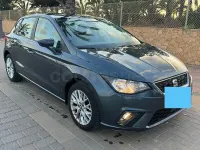 Usado Seat Ibiza Reference 95 CV (69 kW) 2018 Gris / plata Utilitario