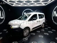 Usado Renault Kangoo 95 CV (69 kW) 2022 Blanco Familiar