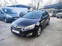 Usado Opel Astra Sport 125 CV (91 kW) 2012 Negro Familiar