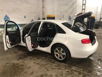 Usado Audi A4 140 CV (102 kW) 2009 Blanco Berlina