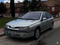 Begagnad Renault Laguna 110 HK (80 kW) 2000 Vit Sedan