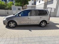 Usado VW Touran Highline 140 CV (102 kW) 2007 Gris / plata Monovolumen