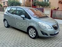 Usado Opel Meriva Design Edition 110 CV (80 kW) 2012 Gris / plata Monovolumen