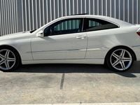 Usado Mercedes CLC220 150 CV (110 kW) 2011 Blanco Utilitario