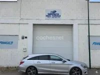 Usado Mercedes CLA200 Shooting Brake Urban 136 CV (100 kW) 2015 Gris / plata Familiar