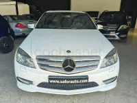 Usado Mercedes C220 Avantgarde 170 CV (125 kW) 2010 Blanco Berlina