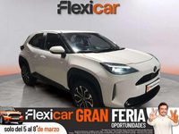 Usado Toyota Yaris Cross Active 116 CV (85 kW) 2024 Blanco SUV