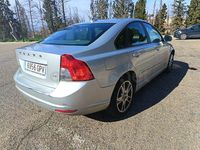 Usado Volvo S40 Momentum 125 CV (91 kW) 2009 Gris / plata Berlina