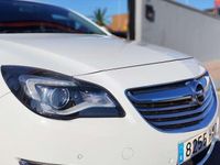 Usado Opel Insignia Excellence 140 HP (102 kW) 2014 Branco Sedan