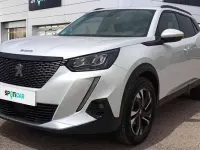 Usado Peugeot 2008 Allure 131 CV (96 kW) 2020 Blanco SUV
