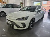 Usado Cupra Leon 150 CV (110 kW) 2024 Blanco Familiar