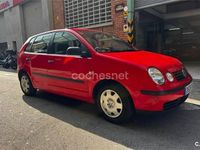 Usado VW Polo Match 65 CV (47 kW) 2003 Rojo Berlina