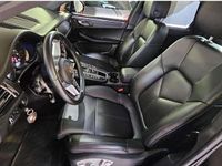 Begagnad Porsche Macan 245 HK (180 kW) 2020 Svart SUV
