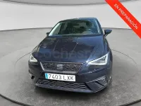 Usado Seat Ibiza Style Plus 110 CV (80 kW) 2022 Azul Utilitario