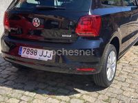 Usado VW Polo Advance 75 CV (55 kW) 2015 Negro Berlina