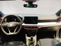 Usado Seat Ibiza FR 116 CV (85 kW) 2025 Blanco Utilitario