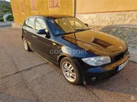 Usado BMW 116 115 CV (84 kW) 2006 Negro Utilitario
