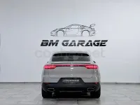 Usado Porsche Cayenne 470 CV (345 kW) 2023 Gris / plata SUV