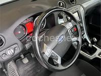 Usado Ford Mondeo Trend 140 CV (102 kW) 2011 Blanco Familiar