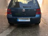 Usado VW Golf IV 100 CV (73 kW) 2003 Azul Berlina
