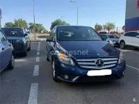 Usado Mercedes B180 122 CV (89 kW) 2012 Azul Utilitario