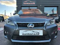 Usado Lexus CT200h Executive Line 136 CV (100 kW) 2014 Gris / plata Berlina