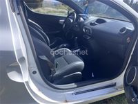 Usado Renault Wind Dynamique 100 CV (73 kW) 2012 Blanco Coupe