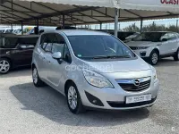 Usado Opel Meriva Selective 110 CV (80 kW) 2012 Gris / plata Monovolumen