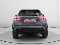 Usado Nissan Juke Acenta 114 CV (83 kW) 2023 Gris / plata SUV