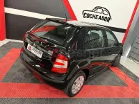 Usado Skoda Fabia 64 CV (47 kW) 2005 Negro Berlina