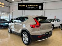 Usado Volvo XC40 Plus 163 CV (119 kW) 2025 Beige SUV