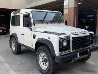 Usado Land Rover Defender SE 122 CV (89 kW) 2008 Gris / plata Familiar