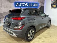 Usado Hyundai Kona 140 CV (102 kW) 2021 Gris SUV