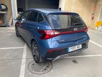 Usado Hyundai i20 100 CV (73 kW) 2025 Azul Utilitario