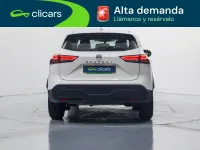 Usado Nissan Qashqai Acenta 140 CV (102 kW) 2022 Blanco SUV