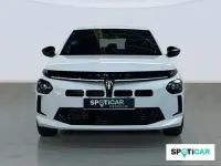 Usado Lancia Ypsilon 100 CV (73 kW) 2024 Blanco Utilitario